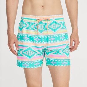 Chubbies The En Fuegos 5.5 Inch Aztec Swim Trunk‎ Board Shorts Lined Size Medium